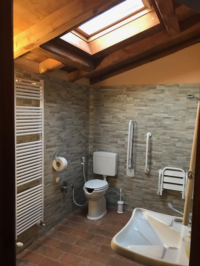 Agriturismo Podere Casino Mezzolara 外观 照片