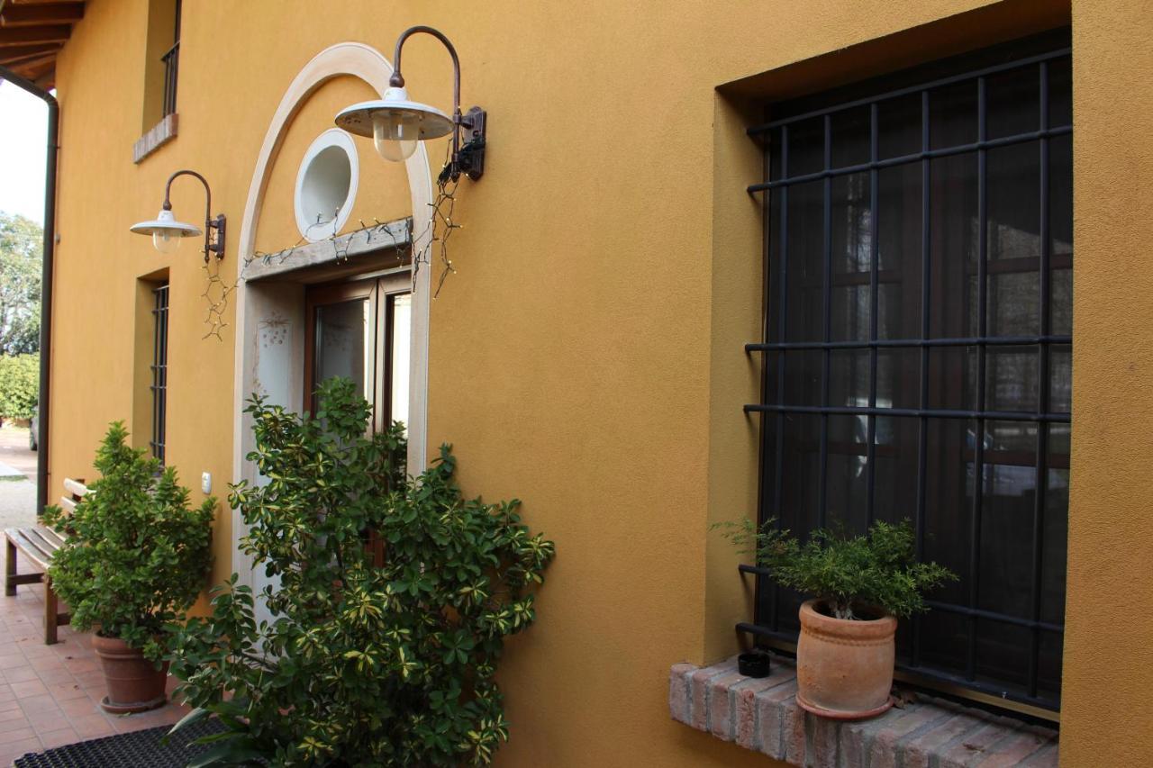 Agriturismo Podere Casino Mezzolara 外观 照片