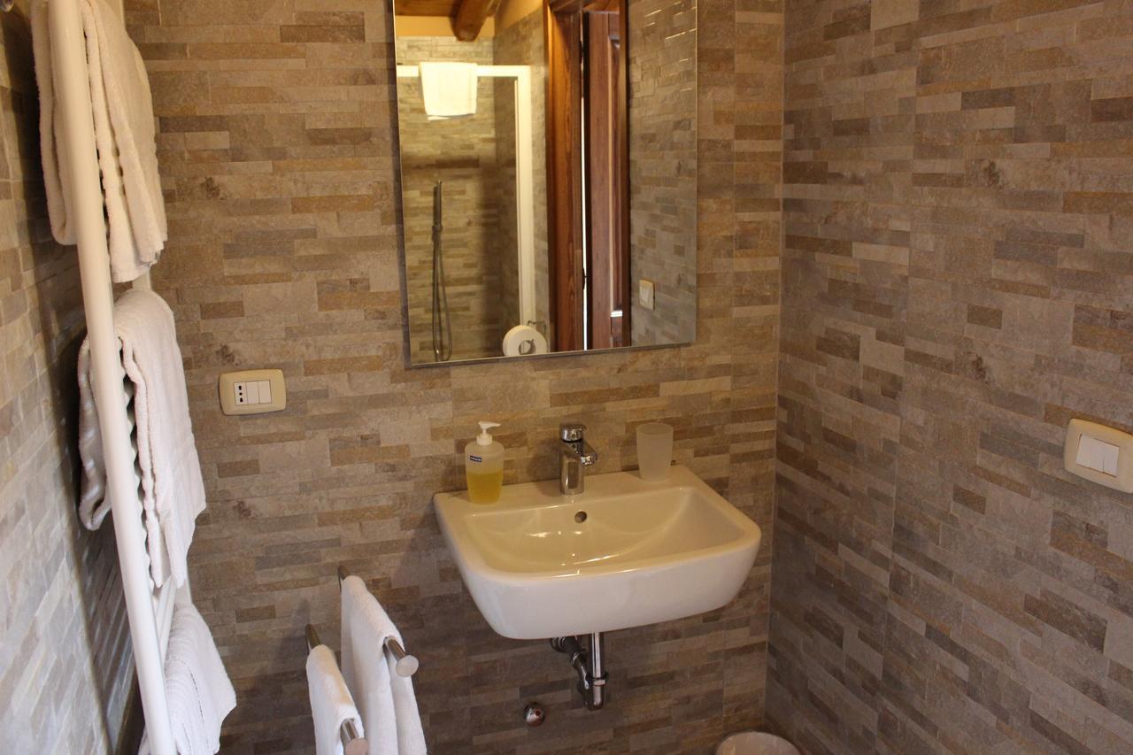 Agriturismo Podere Casino Mezzolara 外观 照片